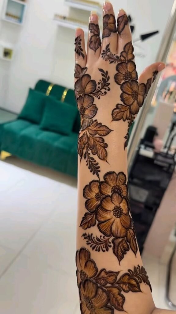 flower pattern mehndi